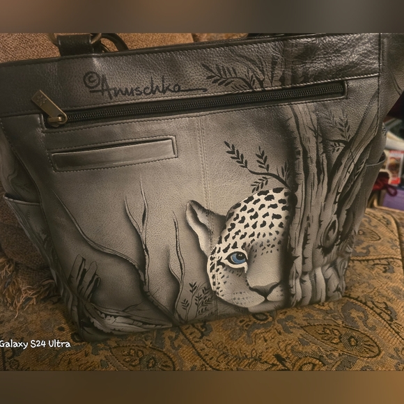 Meet your Posher, Cheri - Picture 6 of 16